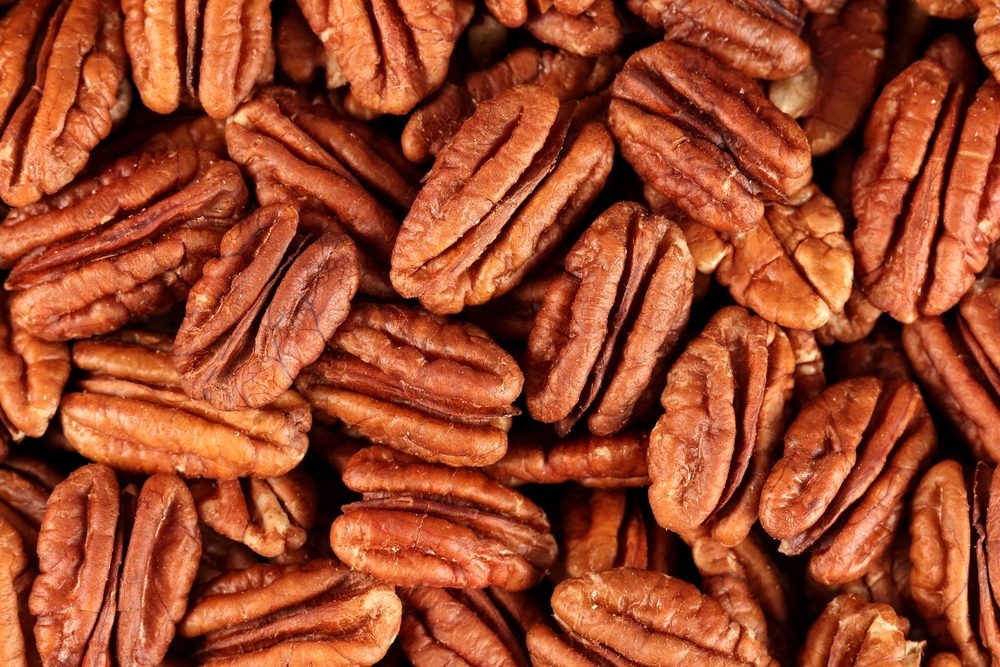 Premium pecans from Adelante Caplenco
